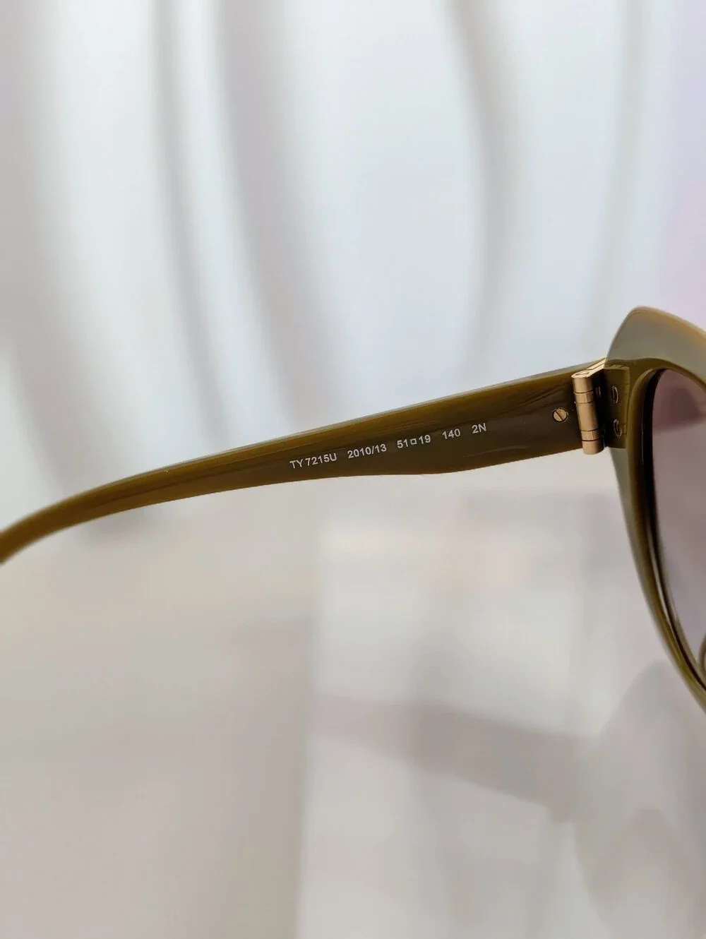 NIB Tory Burch 51mm Olive Cat Eye Sunglasses Case Dust Bag